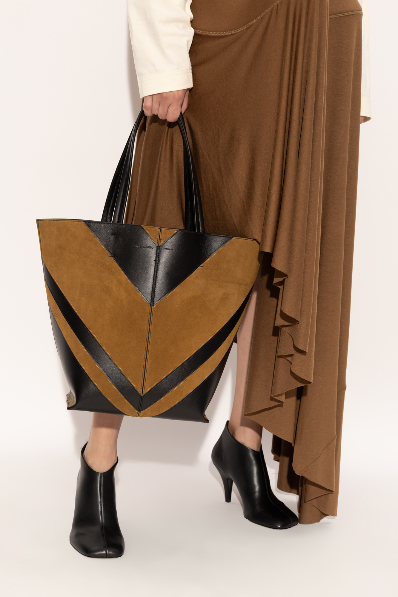 トートバッグ Phoebe Philo Structured Pot Cabas Handbag With Versatile PHOEBE PHILO | POT CABAS | BLACK LEATHER